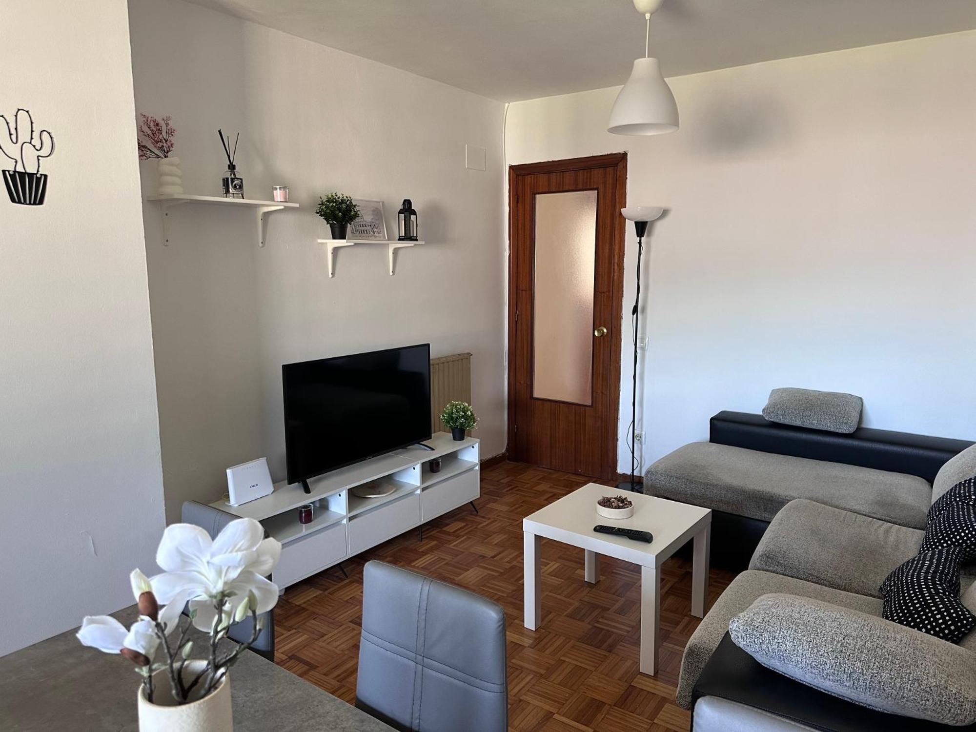 Acogedor Apartamento Con Vistas A La Catedral Y Parking Oviédo Exterior foto
